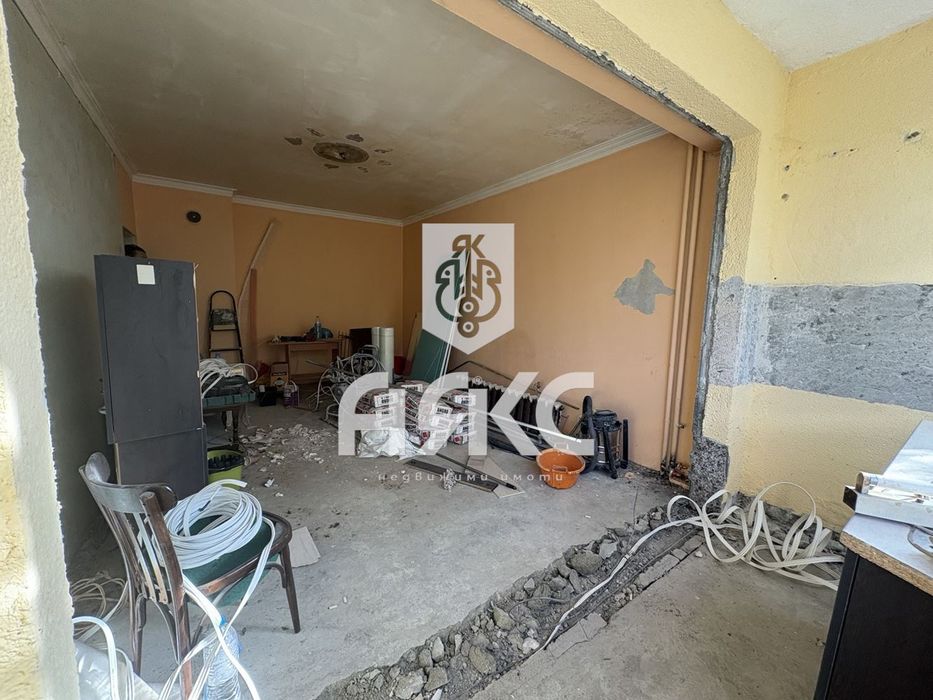 Едностаен апартамент в кв. Толстой