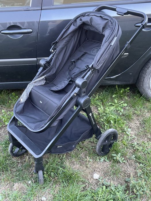 Carucior KinderKraft si scaun masina pentru copil