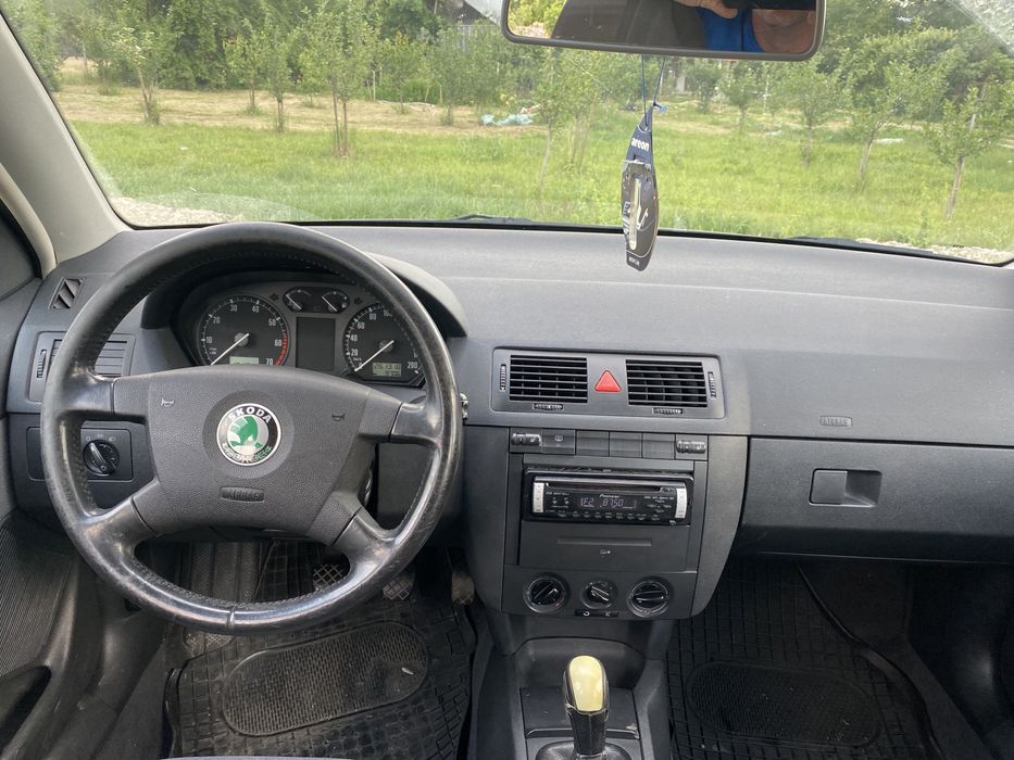 Dezmembrez skoda fabia 1.4 mpi