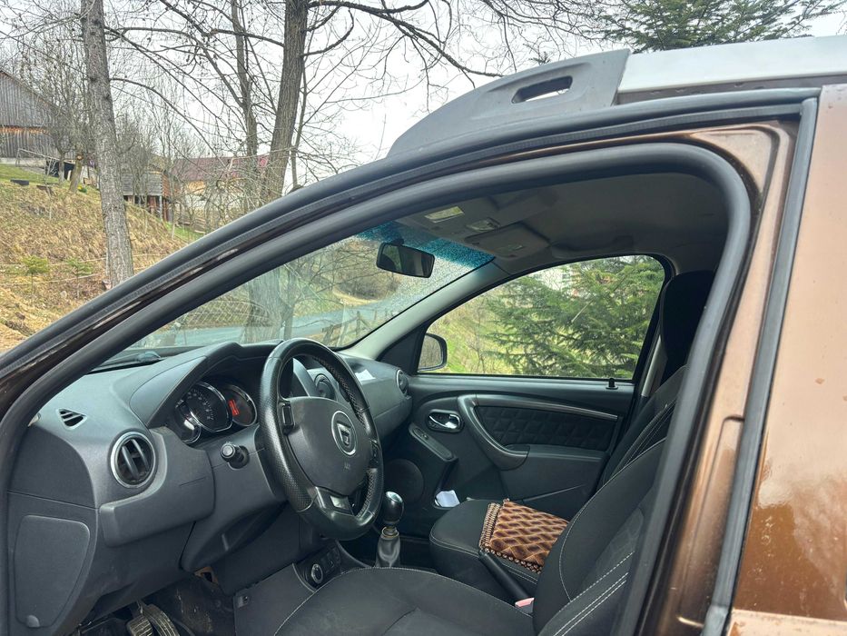 Vand dacia daster