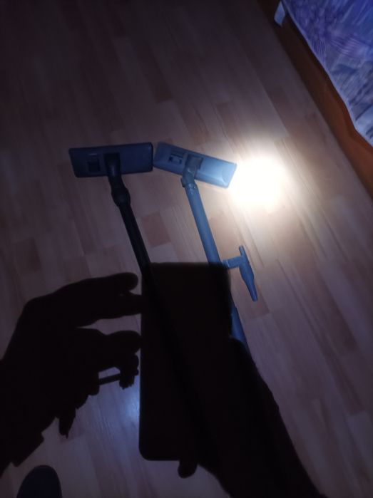 Четки и тръби за прахосмукачка