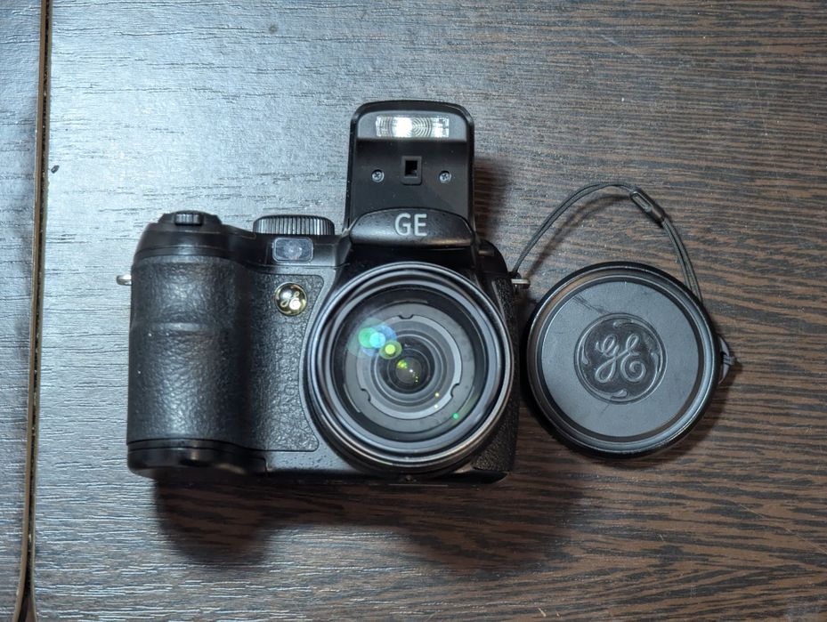 Фотоаппарат General Electric X500