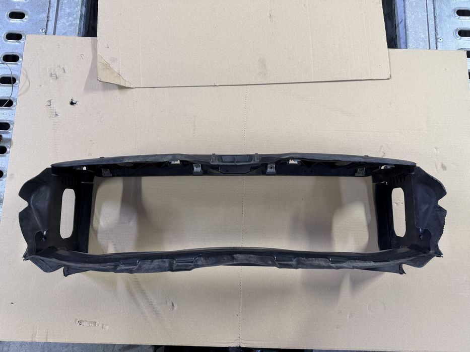 Trager Bmw f80 f82 f83 M3 M4 difuzor intaritura