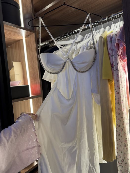 Одежда вечерние