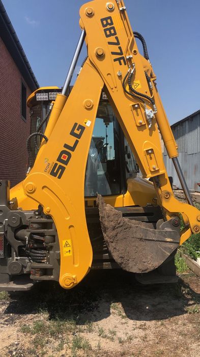 Экскаватор погрузчик