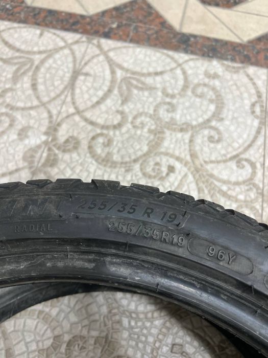 Donali michelin balon sotiladi 255/35/19