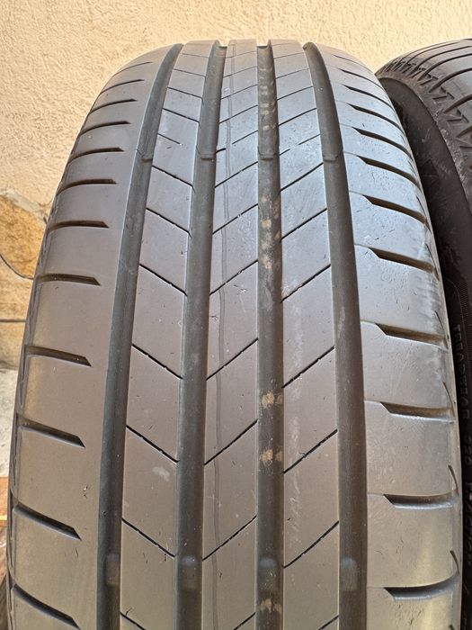 Автомобилни гуми 185 65 15 Bridgestone