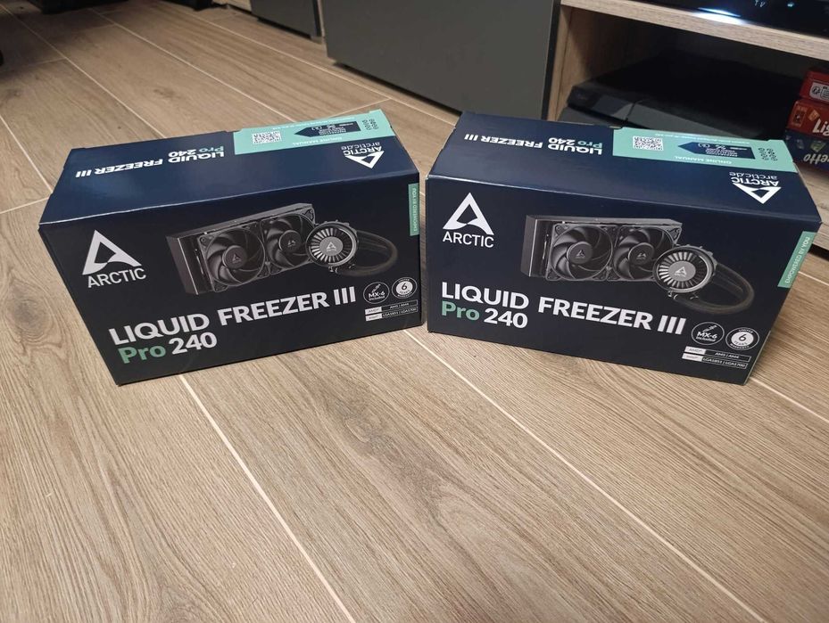 Arctic Liquid Freezer 3 Pro 240