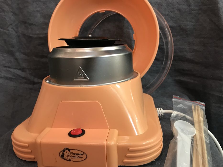 Уред за правене на памук Bestron Retro