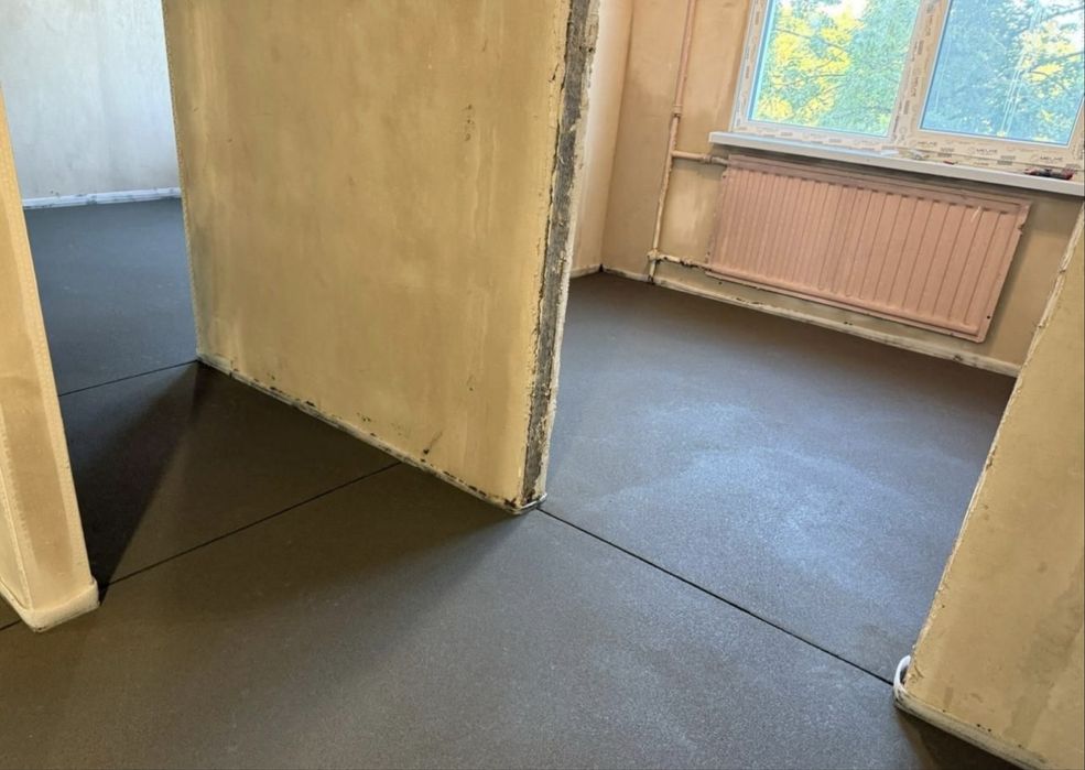 Стяжка пола механизровне