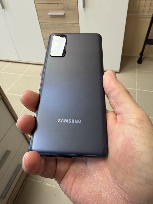 Samsung Galaxy S20 FE 6/128gb