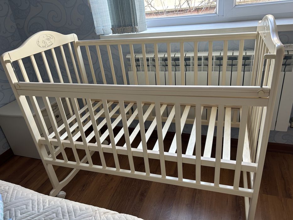 Детский кровать