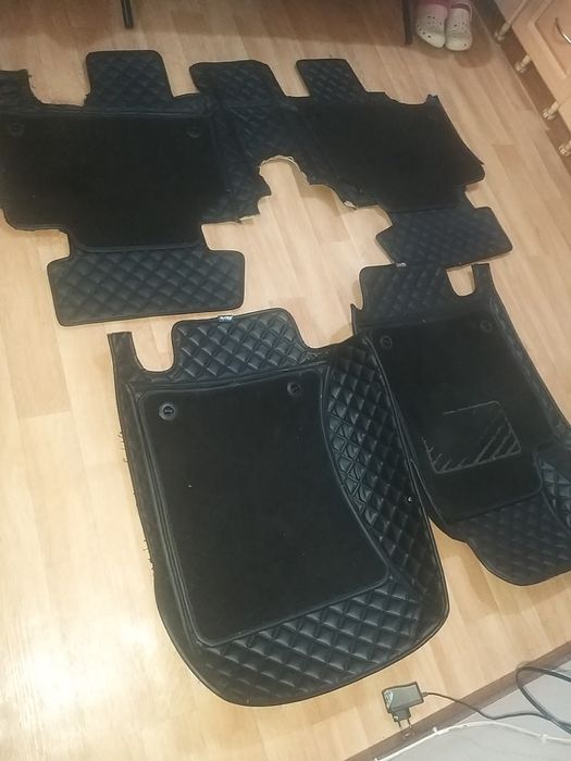 Продам  полики 3D