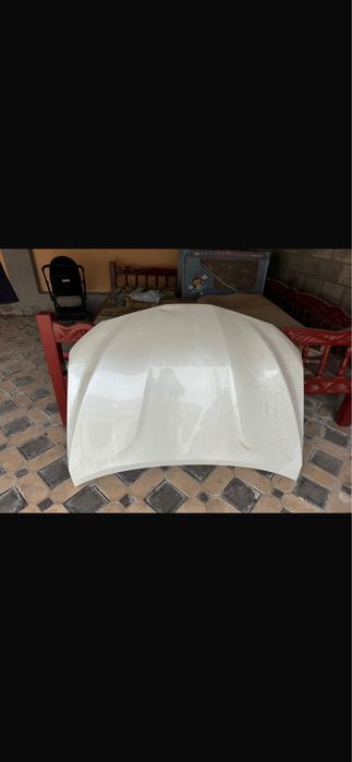 продам оригинал капот камри 70