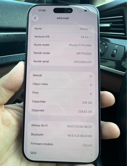Vând iPhone 17 pro Max în stare impecabilă