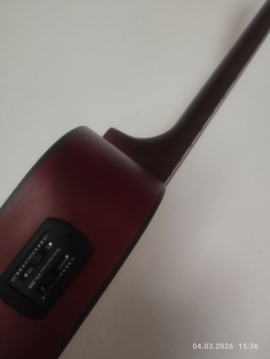 Gitara satiladi razmer 39 taza gitara