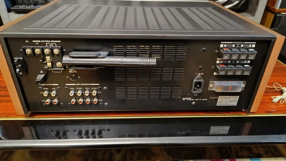 Стерео рессивер Sony STR-V5