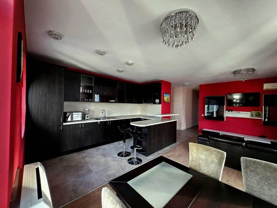 Дава се под наем Тристаен апартамент в Бургас, Меден рудник - зона Д - 112 кв.м за 488.58 € - Снимка #1