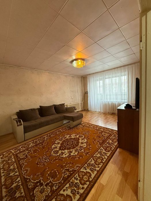 Продам 2 комн.кв в 19 микр.