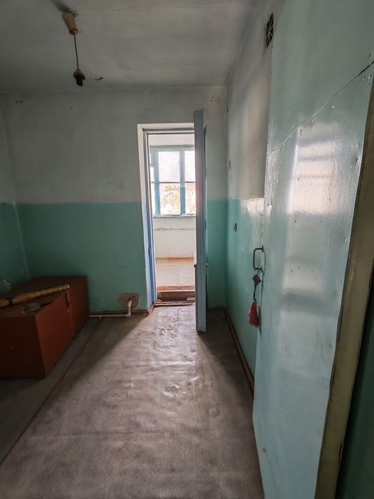 СРОЧНО продам квартиру в центре Нурафшон