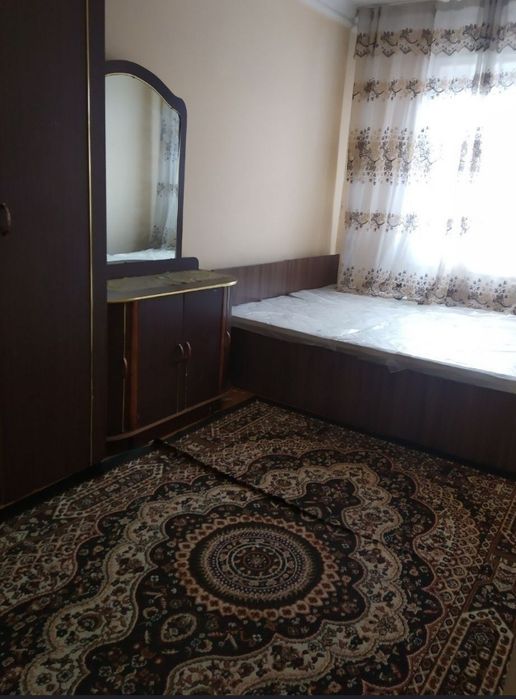 Сдается 2х комнатная квартира рядом рынок кадышева Яшнабадский район