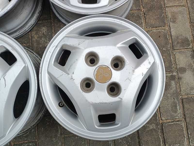 Продам оригинальные диски на Mitsubishi Galant