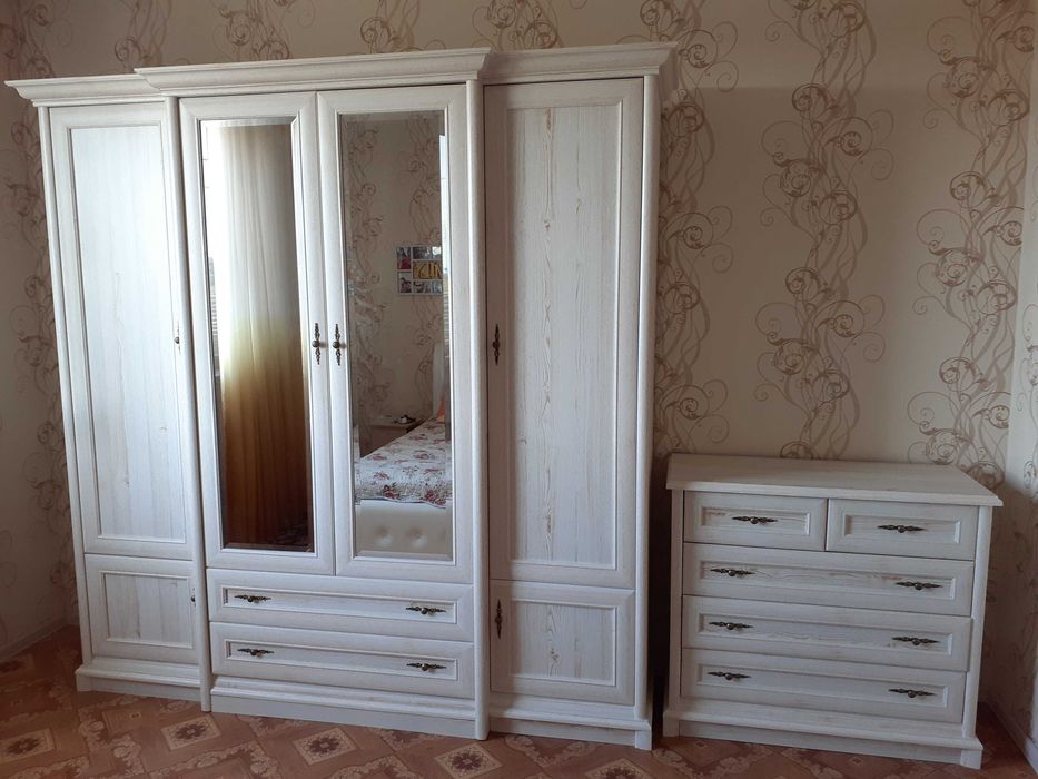 Сборщик мебели Сборка разборка. Услуги мебельщика