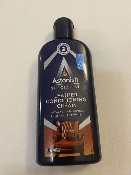 Препарат за почистване на кожени изделия