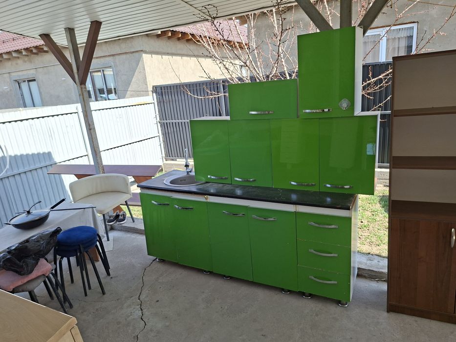 Кухонный гарнитур б/у