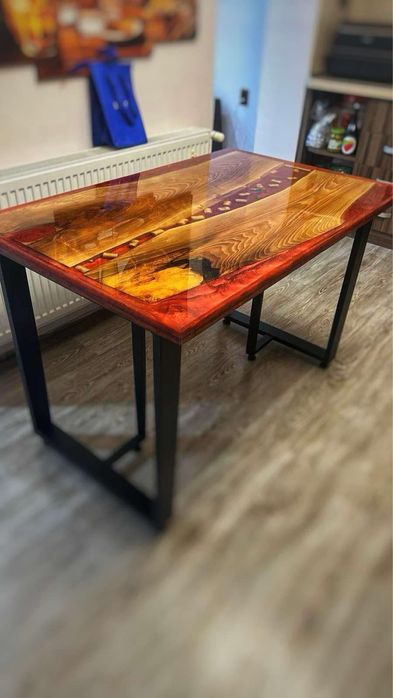 Маса от орех и епоксидна смола