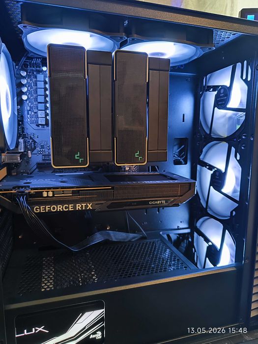 Геймърски Ryzen 7 7800X3D, RTX 5050 8GB, RAM 32GB DDR5