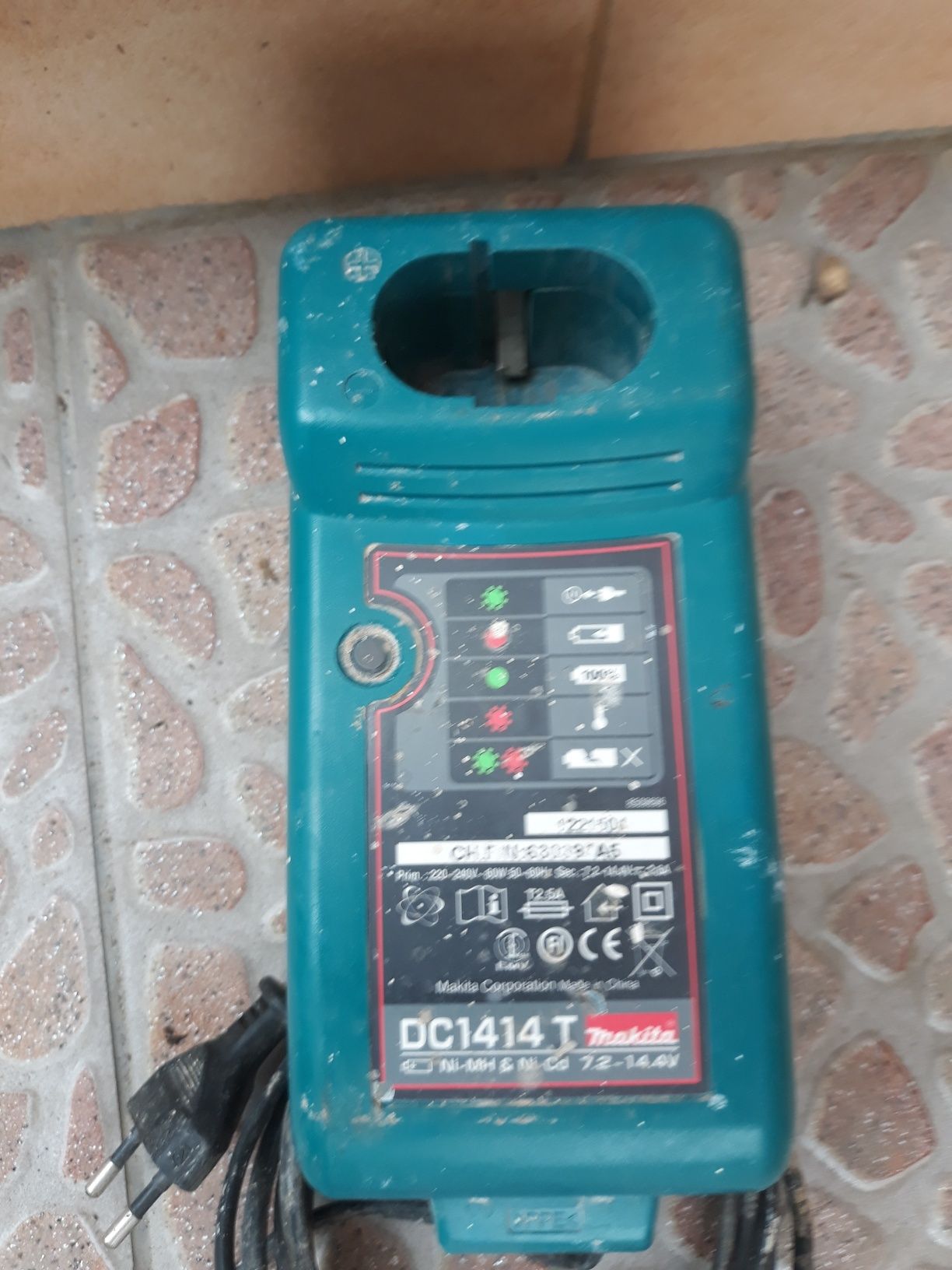 Зарядно за Makita гр. Търговище Изток 1 • OLX.bg
