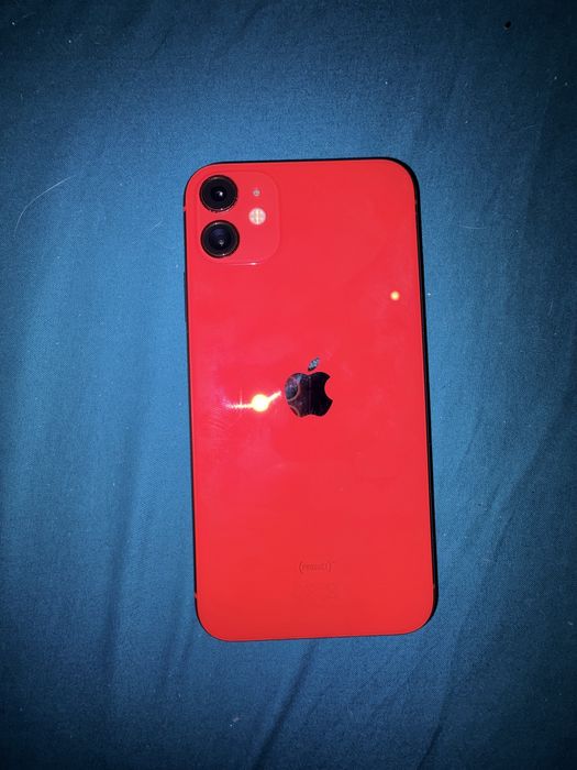 Iphone 11 cu cutie originala