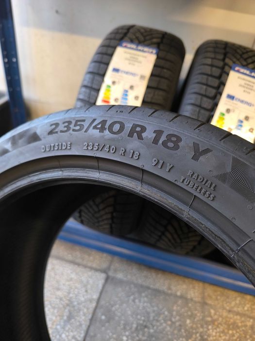 235 40 18 Continental Летни 2бр.