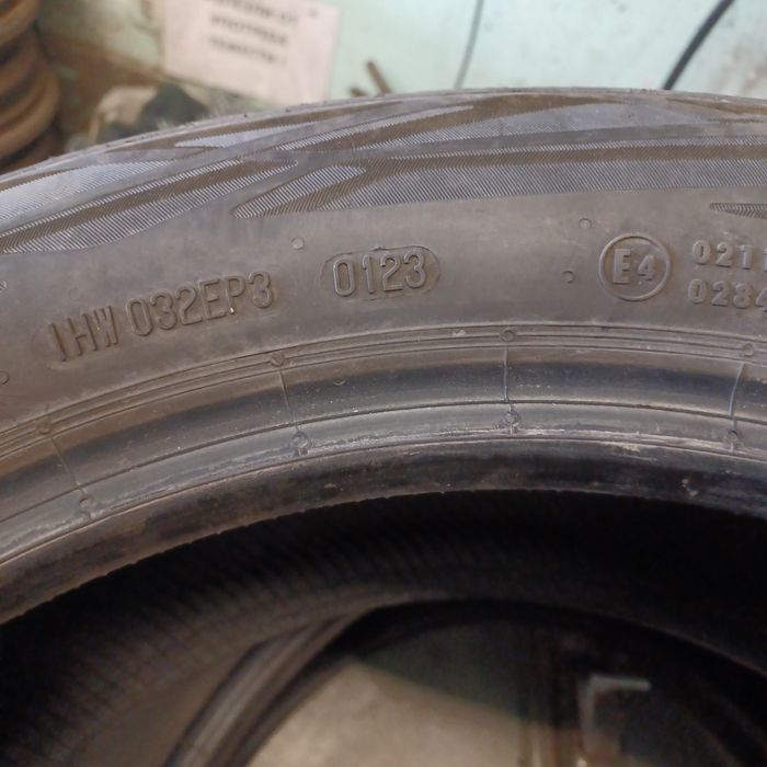 215 50 17 Continental 2бр летни дот23