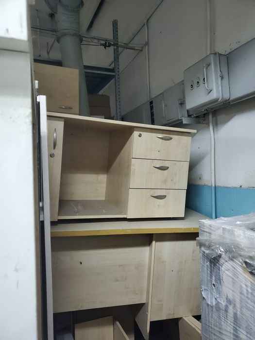 Продам мебель для офиса и дома