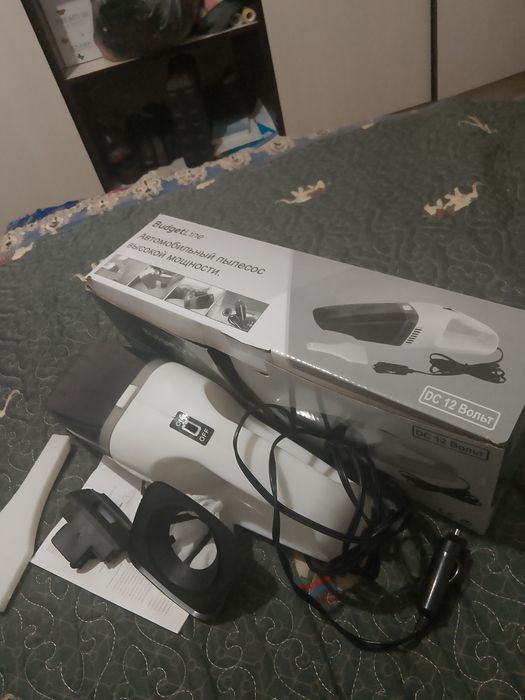 Продам автомобильный пылесос