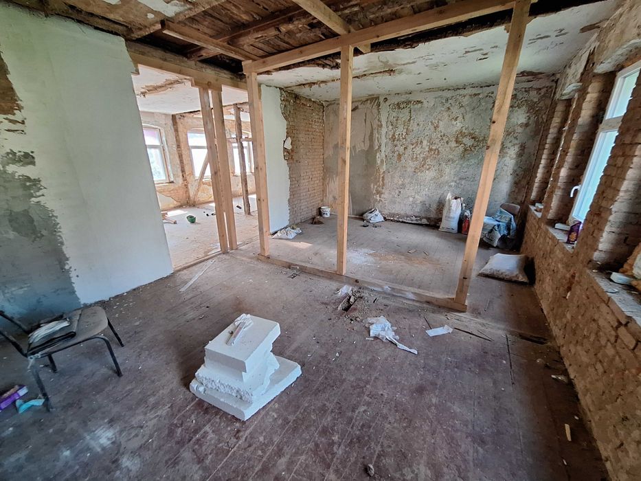 Къща в Германия,  Саксония в близост до гр. Кемниц