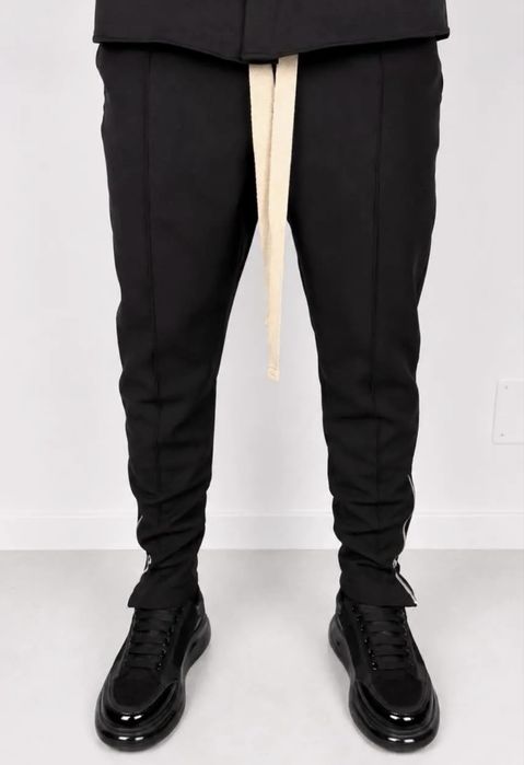 Compleuri Casual/Elegante cu fermoare laterale!