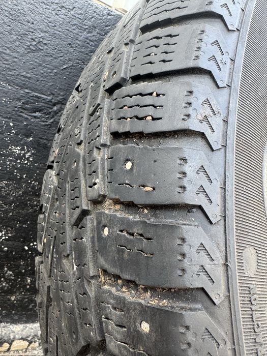 Один баллон 225/70 16