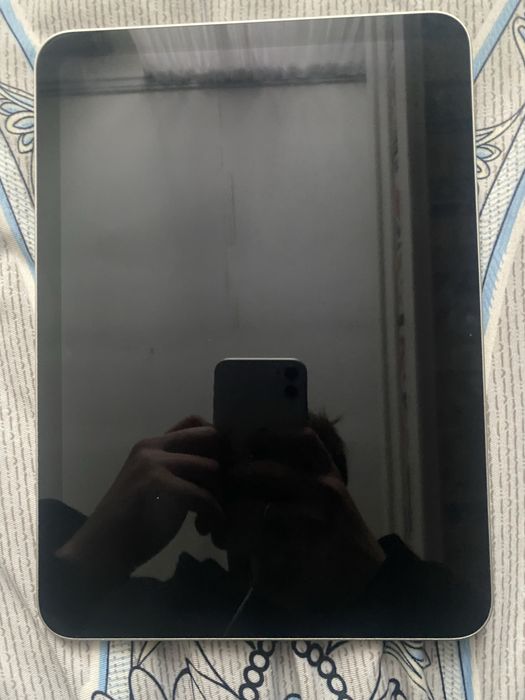 Ipad A 16 с гарантией до 2027 года