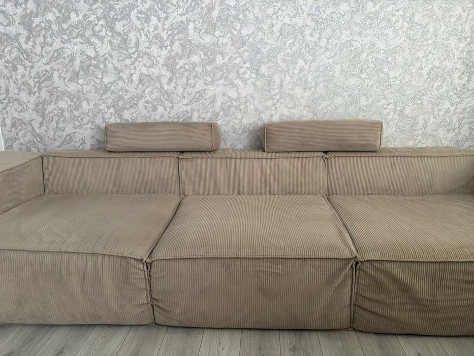 Диван большой 4 метр.Курган