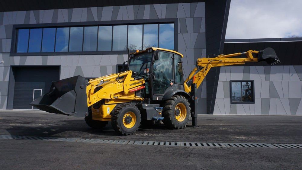 Сдам в аренду экскаватор погрузчик