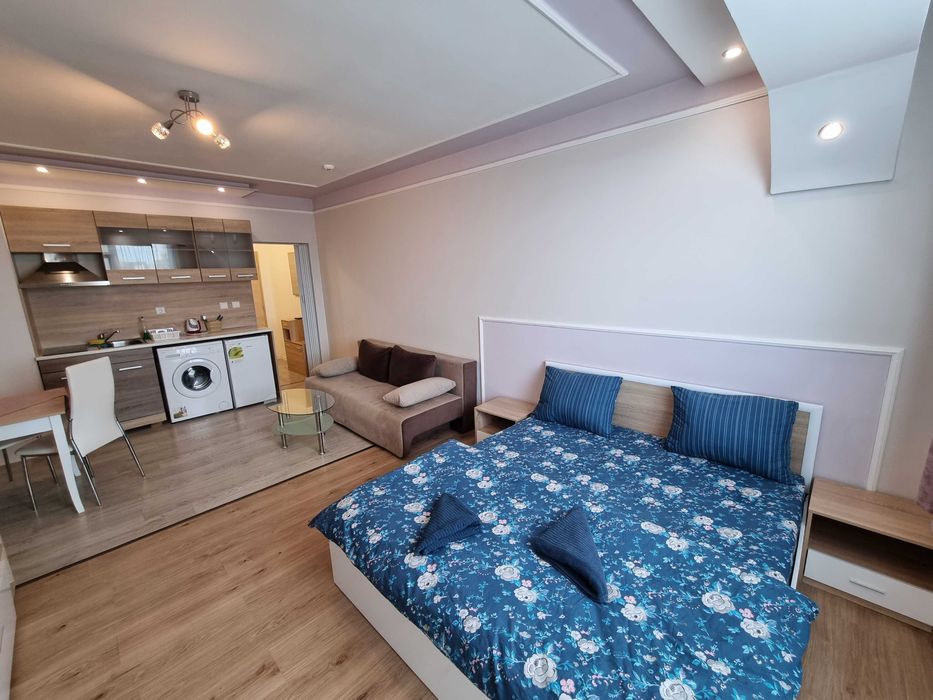 Луксозен Апартамент за Нощувки