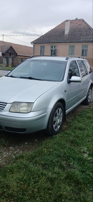 Vând bora 1.9 tdi 101cp