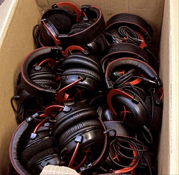 Продам наушники HyperX Cloud2