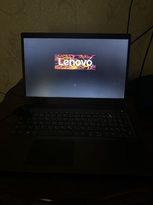 Ноутбук Леново