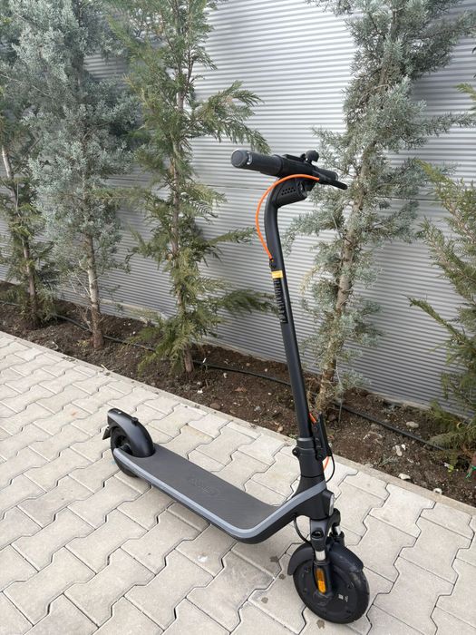 Trotineta electrică ninebot