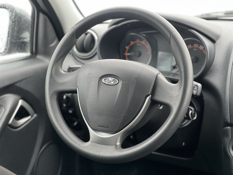 Продам LADA Granta FL