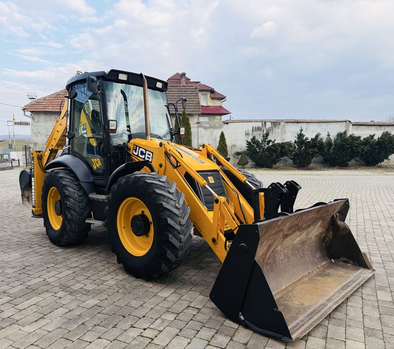 Buldoexcavator JCB 4 cx La Turbo ,an 2007 ,Ore 6700.IMPORT